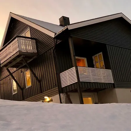 Skarvegen Studioapartment - Part Of A Private Family *